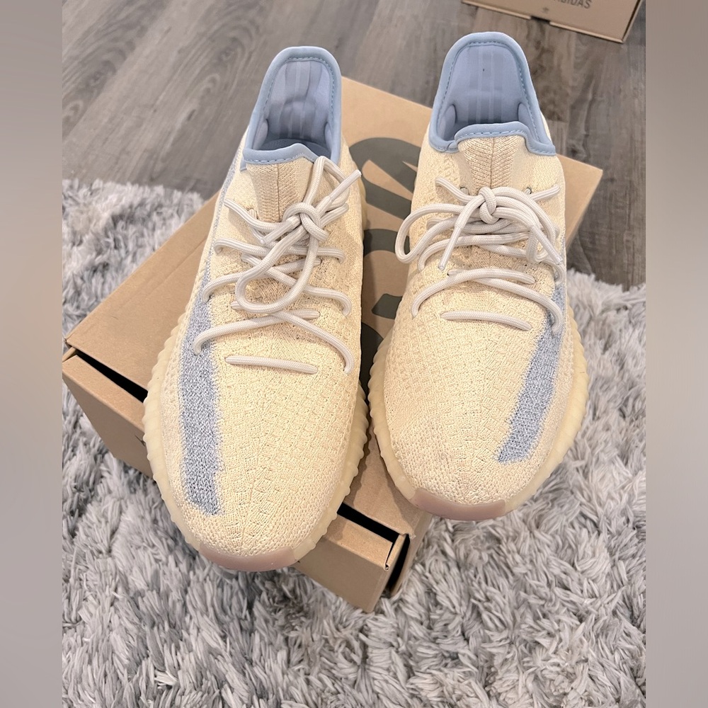 Yeezy 350 linen size 11 us